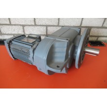 18 RPM 0,75 kW Asmaat 40 mm  IE3. UNUSED 